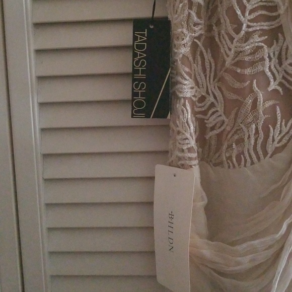 NWT!!!BHLDN WEDDING GOWN with designer garment bag - Picture 5 of 8